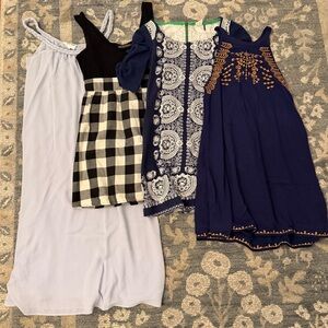 Women’s small and extra small dress bundle